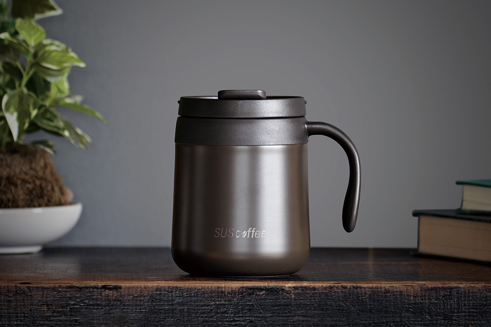 【商品紹介】蓋と取手にコーヒー粉を使用　『SUS coffee thermo mug（サーモマグ）』